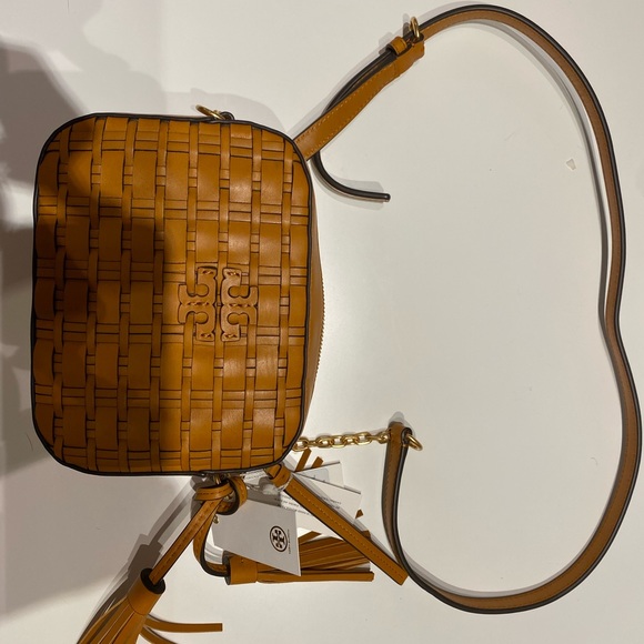 Tory Burch Woven Camera Bag - Picture 3 of 4